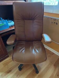 Brown-Leather-Executive-Office-Chair