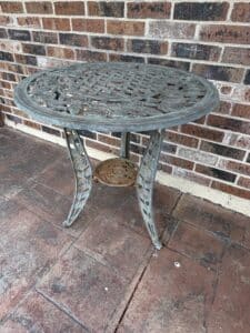 Cast-Aluminum-Rose-Motif-Bistro-Table