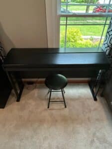 Digital-Piano-Keyboard-with-Stool-second-image