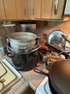 Granite-Ware-Stockpot-with-Steamer-Insert-and-Cast-Iron-Skillet