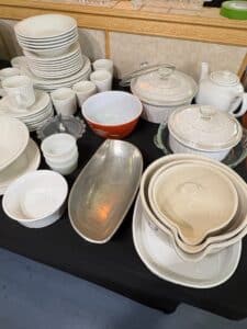 Handcrafted-Ceramic-Oval-Serving-Platter-third-image