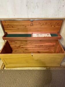 Lane-Hope-Chest-Cedar-Chest-second-image