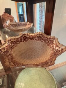 Large-Ceramic-Serving-Bowl-and-VIETRI-Rufolo-Glass-Serving-Bowl-fourth-image