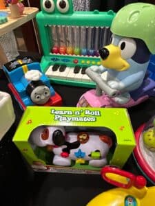 Learn-n-Roll-Playmates-Dog-Toy
