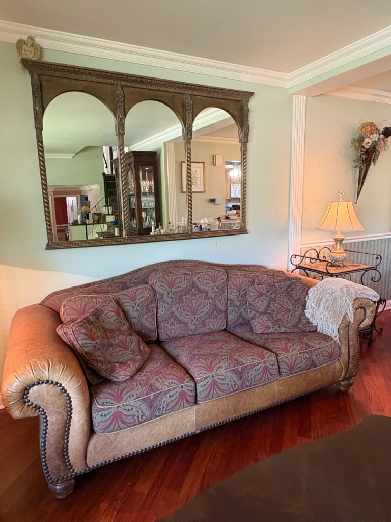 Blue Moon Estate Sales – Hoffman Estates | Eclectic Finds, Furniture, Crystal & Outdoor Décor