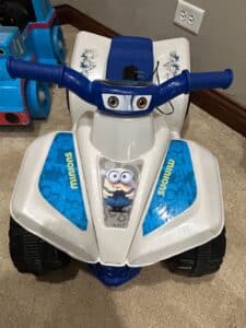 Minions-V-Little-Quad-Ride-On-Toy