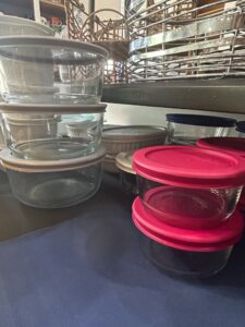 Pyrex-Glass-Food-Storage-Containers-with-Lids