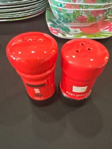 Red-British-Post-Box-Salt-and-Pepper-Shakers-second-image