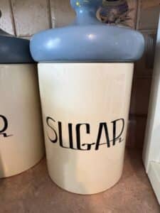 Vintage-Ceramic-Kitchen-Canister-Set-Coffee-Tea-Sugar-Flour-fourth-image