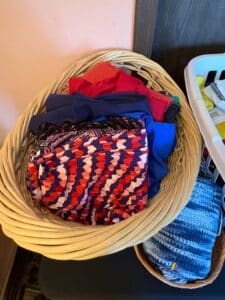 Assorted-Mens-Accessories-and-Clothing-Lot-fourth-image