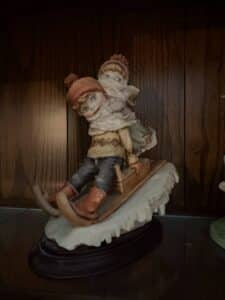 Giuseppe-Armani-Winter-Fun-Figurine