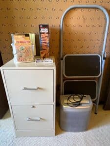 Two-Drawer-Metal-Filing-Cabinet-with-Accessories