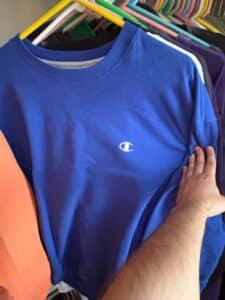 Vintage-Champion-Reverse-Weave-Crewneck-Sweatshirts-third-image