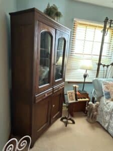 Antique-Hoosier-Cabinet-with-Glass-Doors-and-Star-Pulls-second-image