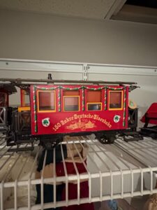 Assorted-Holiday-Decorations-third-image