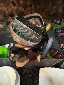Assorted-Kitchen-Utensils-and-Gadgets