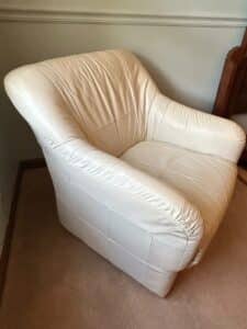 Chateau-Dax-Italian-Leather-Lounge-Chair-second-image