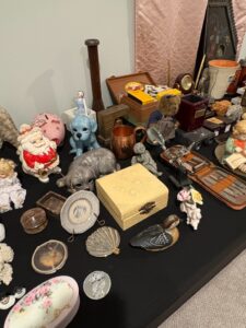 Collection-of-German-Bisque-Doll-Heads-and-Figurines-fourth-image