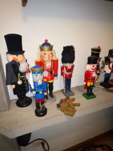 Collection-of-Vintage-German-Wooden-Nutcrackers-Erzgebirge