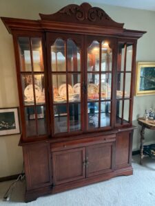 Ethan-Allen-Georgian-Court-Solid-Cherry-China-Cabinet