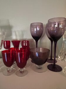 Set-of-Vintage-Colored-Glassware-Ruby-Red-and-Amethyst-Purple
