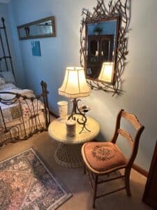 Victorian-Style-Wrought-Iron-Bed-Frame