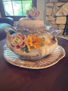 Vintage-Capodimonte-Floral-Soup-Tureen-Set-second-image