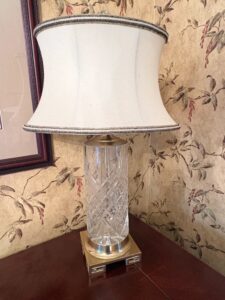 Vintage-Cut-Crystal-Table-Lamp-with-Brass-Base