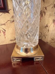 Vintage-Cut-Crystal-Table-Lamp-with-Brass-Base-second-image