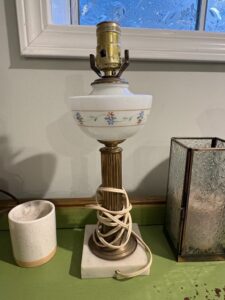 Vintage-Hand-Painted-Floral-Milk-Glass-Table-Lamp-with-Marble-Base-second-image