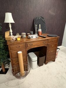 Vintage-Oak-Executive-Desk-with-Carved-Accents