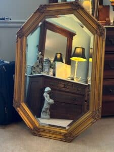 Vintage-Octagonal-Gilt-Beveled-Mirror