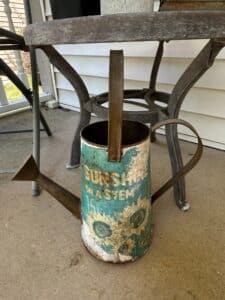 Vintage-Sunflower-Sunshine-on-a-Stem-Watering-Can