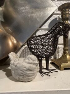 Wire-Bird-Sculpture-and-Stone-Bird-Figurine