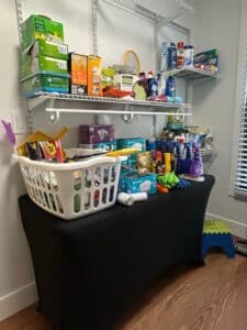 Assorted-Household-Cleaning-Supplies-and-Light-Bulb-Inventory