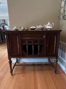 Brunswick-Model-RA-Console-Phonograph-Circa-s