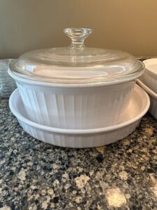 CorningWare-French-White-F-B-.-Liter-Round-Casserole-Dish-with-Pyrex-Lid