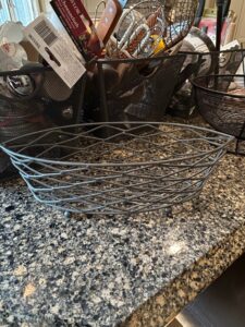 Decorative-Oval-Wire-Lattice-Fruit-Basket