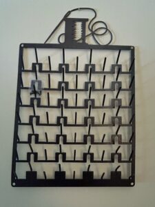 Vintage-Black-Metal-Sewing-Machine-Spool-Rack