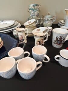 Vintage-Commemorative-Royal-and-Presidential-Ceramic-Collection