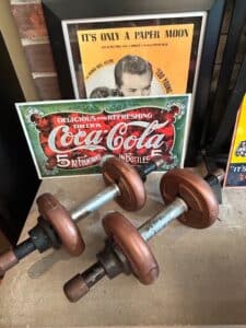 Vintage-Emenee-Red-Cast-Iron-Dumbbells