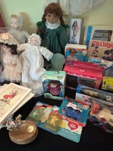 Vintage-Toys-and-Porcelain-Dolls-Collection