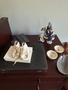Vintage-White-Leather-Baby-Shoes-with-Bells
