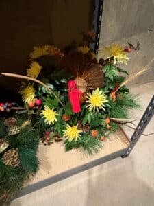 Assorted-Holiday-and-Seasonal-Decor-Collection-third-image-1