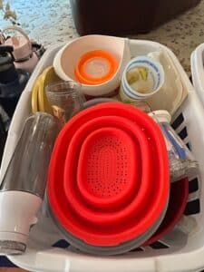 Assorted-Kitchenware-and-Utensil-Collection-fourth-image