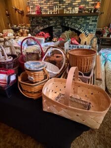 Collection-of-Assorted-Decorative-Wicker-and-Longaberger-Baskets-1