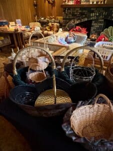 Collection-of-Assorted-Decorative-Wicker-and-Longaberger-Baskets-third-image-1