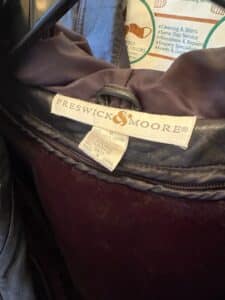 Collection-of-Vintage-Fur-and-Leather-Outerwear-second-image