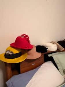 Collection-of-Vintage-Womens-Millinery-1