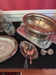 Estate-Assortment-of-Vintage-Serving-Pieces-and-Tableware-fourth-image